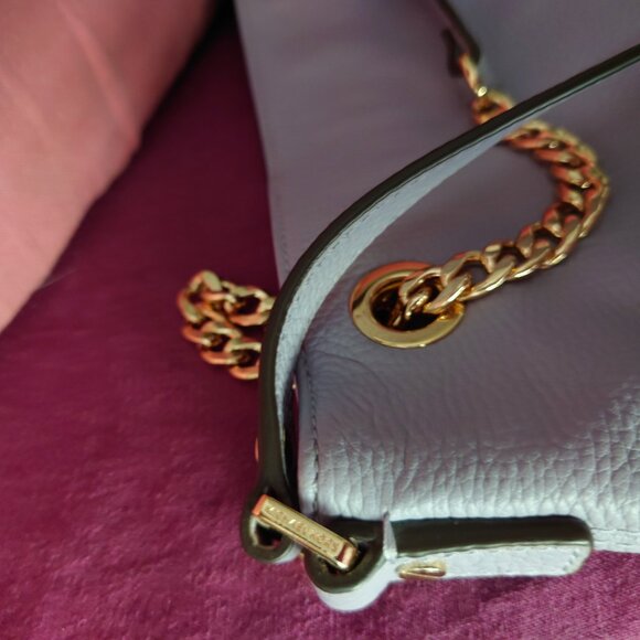 Michael Kors Lilac Jet Set Bag - Picture 9 of 16